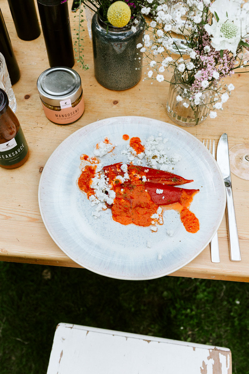Geröstete-Spitzpaprika-Rezept-2-Grill-Hennes-Finest