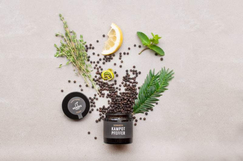 Aromaprofil-Schwarzer-Kampot-Pfeffer-quer-1500px