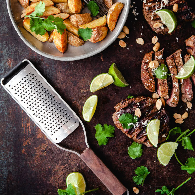 Microplane_Master_43300_Coarse_Horseradish marinadeBBQbeef3