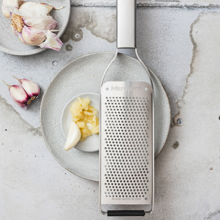 Microplane_Professional_59005_Fine_garlic23